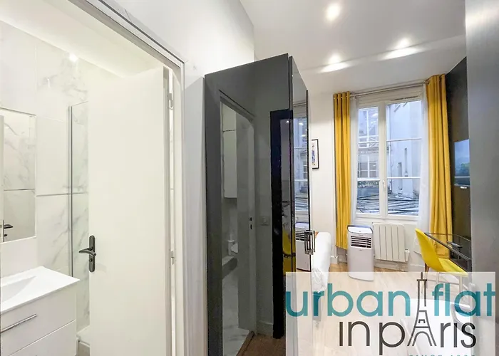 Urbanflat 156 - Yves Saint Denis *