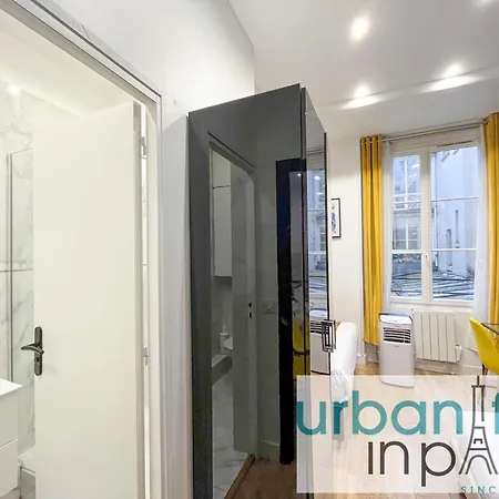 Urbanflat 156 - Yves Saint Denis *